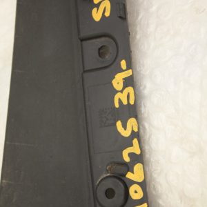 Range Rover Vogue L460 Front Bumper Left Side Mud Guard M8E2-17F018-A Genuine - Image 10
