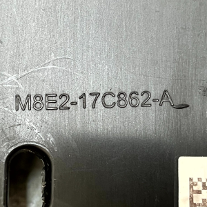 Range Rover Vogue L460 Front Bumper Right Bracket 2022 ON M8E2-17C862-A Genuine - Image 19