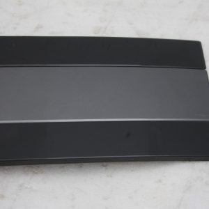 Range Rover Vogue L460 Front Right Door Trim 2022 ON M8E2-29426-ABW *DAMAGED* - Image 3