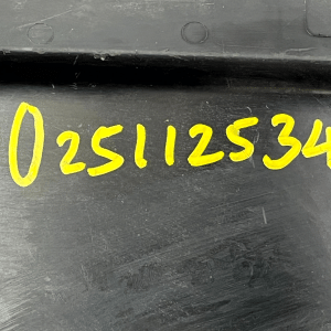 Range Rover Vogue L460 Rear Left Bumper Cover Trim 22 TO 25 M8E2-75019-B Genuine 23 Range Rover Vogue L460 Rear Left Bumper Cover Trim 22 TO 25 M8E2-75019-B Genuine - Image 12