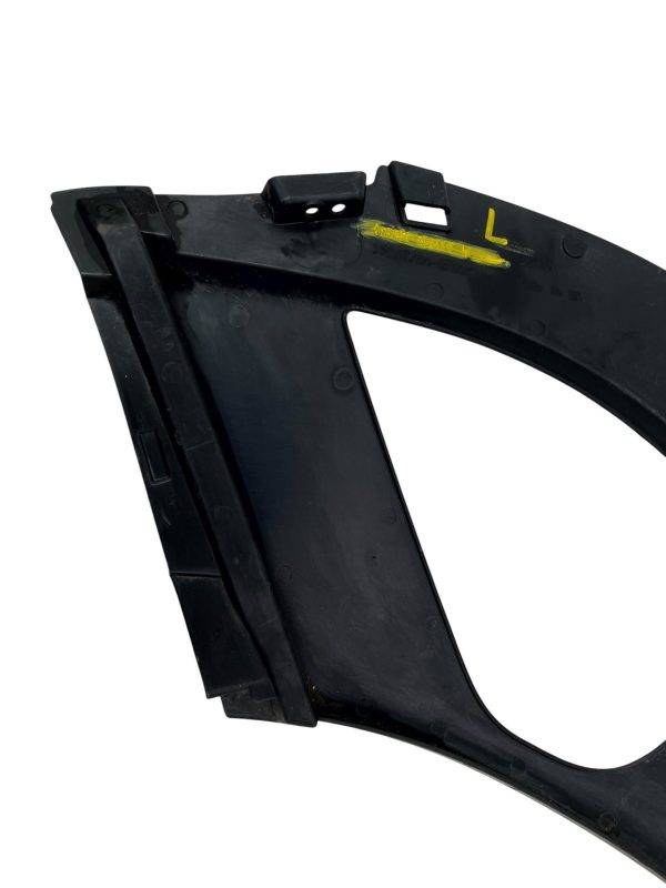Range Rover Vogue L460 Rear Left Bumper Cover Trim 22 TO 25 M8E2-75019-B Genuine 5 Range Rover Vogue L460 Rear Left Bumper Cover Trim 22 TO 25 M8E2 75019 B Genuine 178548397291 6
