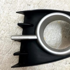 Renault Grand Scenic Mk2 Front Left Fog Light Grille Trim 06-09 P0009511 Genuine - Image 3