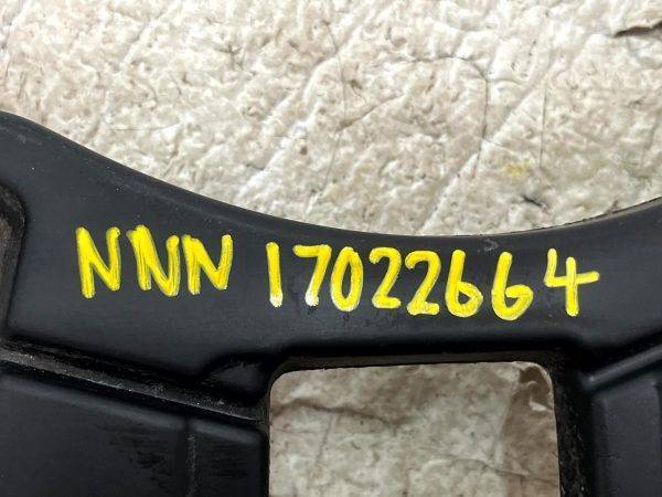 Renault Megane Rear Right Bumper Bracket 2016 TO 2021 852220075R Genuine 12 Renault Megane Rear Right Bumper Bracket 2016 TO 2021 852220075R Genuine 178510567781 13