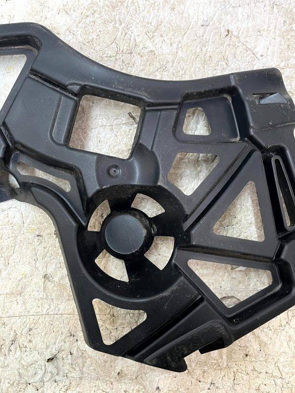 Renault Megane Rear Right Bumper Bracket 2016 TO 2021 852220075R Genuine 3 Renault Megane Rear Right Bumper Bracket 2016 TO 2021 852220075R Genuine 178510567781 4