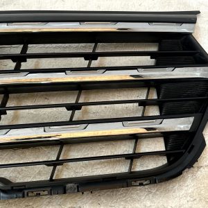 Renault Trafic Mk3 Front Bumper Upper Radiator Grille 2021 ON 623101859R Genuine - Image 7