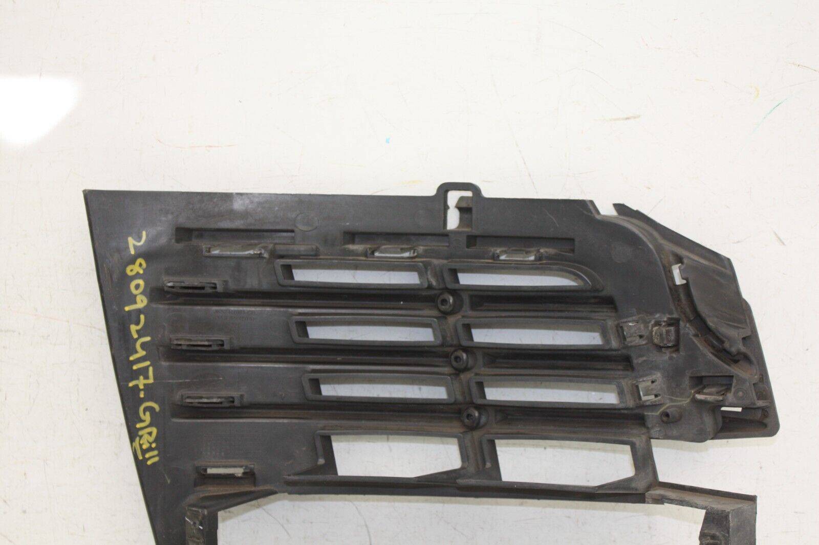 Rover-Range-Vogue-L405-Front-Bumper-Left-Grill-2018-2022-JK52-R7081-CB-Genuine-176602508131-8