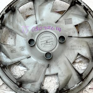 Seat Mii Center Wheel Hub Trim Ring Cover 1SL601147C Genuine - Image 13