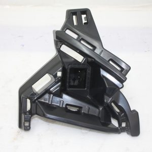Skoda Octavia Front Bumper Grill Left Side Bracket 2020-2024 5E3807723 Genuine - Image 1