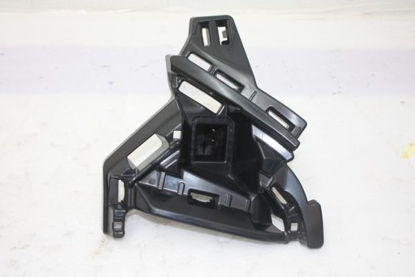 Skoda-Octavia-Front-Bumper-Grill-Left-Side-Bracket-2020-2024-5E3807723-Genuine-178294450681