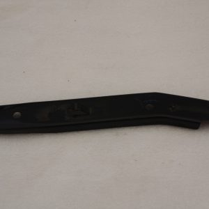Skoda Octavia Front Bumper Right Bracket 5E0807184 Genuine