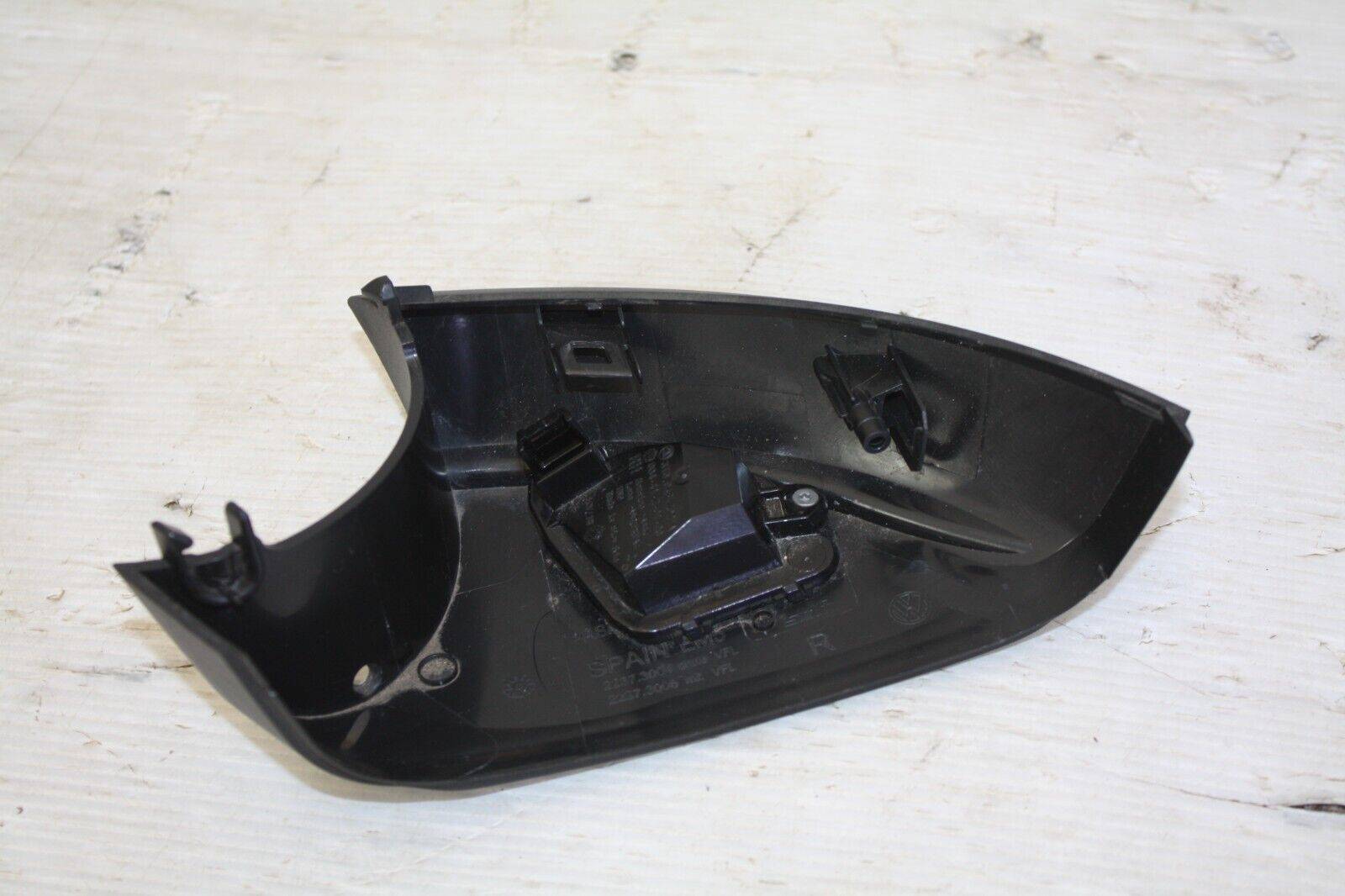 Skoda-Octavia-Right-Side-Cover-With-Mirror-Indicator-2017-TO-2020-3T0945292A-176115499781-4