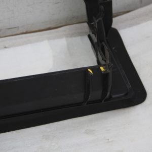 Skoda Superb B8 Front Lower Air Guide 2015 TO 2019 3V0121295B Genuine *DAMAGED* - Image 10