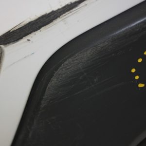 Skoda Yeti Rear Bumper 2014 TO 2018 5L6807521 Genuine *DAMAGED* - Image 10