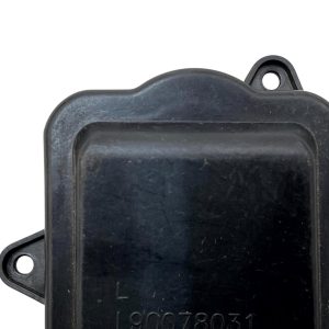 Smart ForFour W453 Front Left Headlight Bulb Dust Cap Cover L90078031 Genuine - Image 3