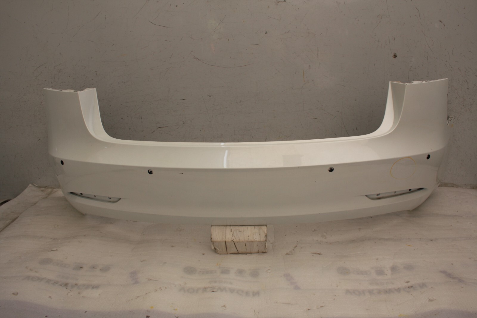 Tesla Model 3 Rear Bumper 2019 TO 2024 1083983-00-H Genuine *DAMAGED*