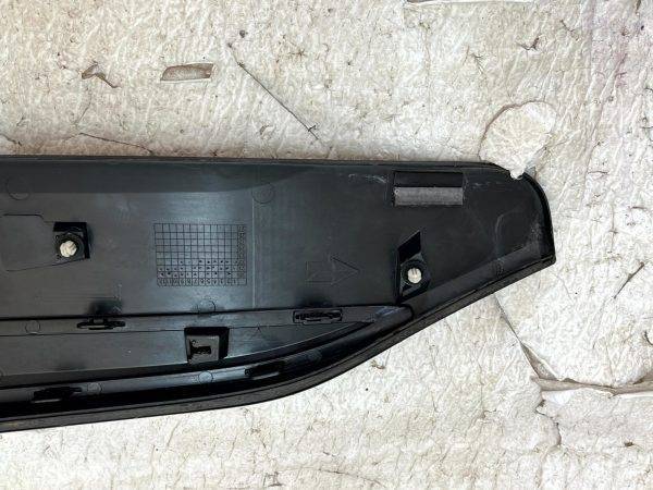Toyota C-HR Front Right Side Door Lower Molding 2019 TO 2023 75731-YP010 Genuine 9 Toyota C HR Front Right Side Door Lower Molding 2019 TO 2023 75731 YP010 Genuine 178508122281 10