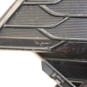 Toyota Corolla Front Bumper Grill 53112-02B10 Genuine *DAMAGED* - Image 11