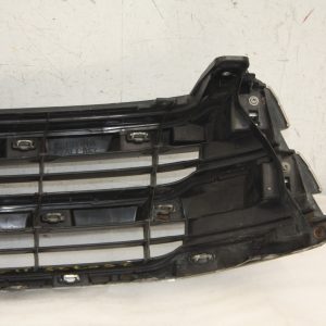 Toyota Hilux Front Bumper Grill Genuine - Image 13