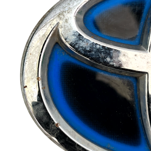 Toyota Prius Front Bumper Emblem Badge Logo 2009 TO 2016 Genuine - Image 3