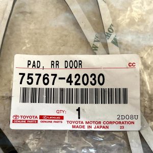 Toyota RAV4 Rear Right Side Wheel Arch Molding Seal 75767-42030 Genuine - Image 8