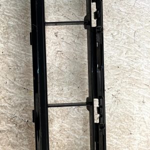 VW Arteon R-Line Front Bumper Center Lower Grille 2020-2024 3G8853677D Genuine - Image 4