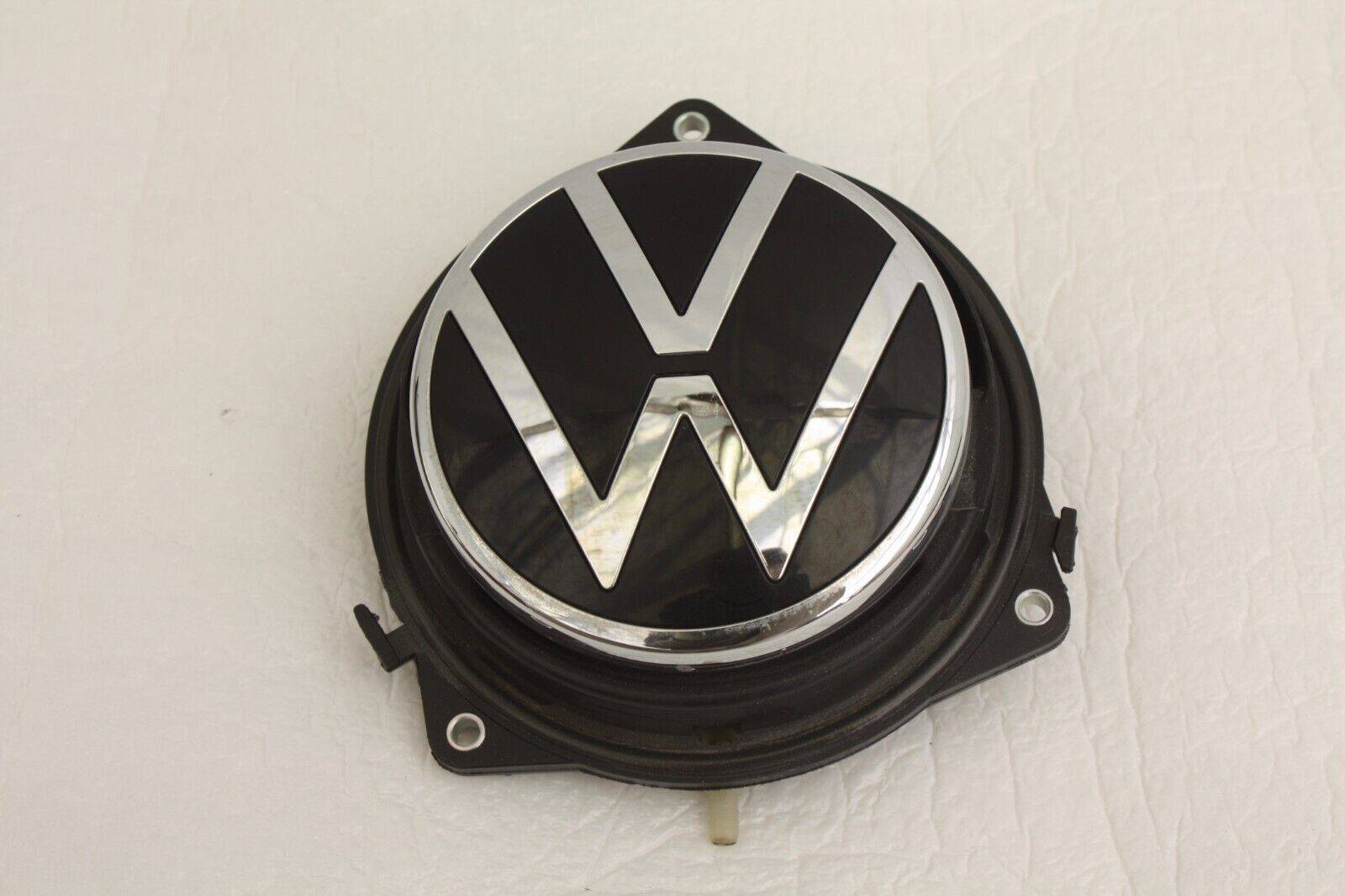 VW-Golf-Rear-Tailgate-Boot-Lid-Handle-Emblem-Logo-5G9827469D-Genuine-176659138571