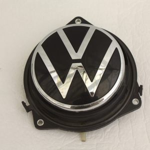 VW-Golf-Rear-Tailgate-Boot-Lid-Handle-Emblem-Logo-5G9827469D-Genuine-176736190351