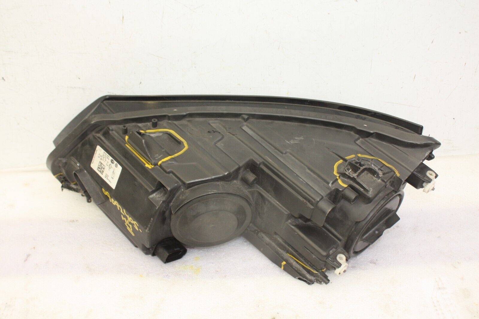 VW-Tiguan-Right-Side-Headlight-2011-to-2016-5N2941006B-Genuine-FIXING-DAMAGED-176567936451-13