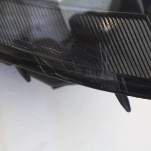 VW Transporter Left Side Headlight 2016 7E2941015AB Genuine *FIXING DAMAGED* - Image 4