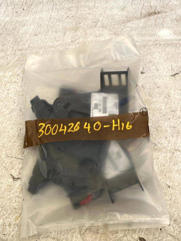 Vauxhall Astra J Front Bumper Left Right Bracket 2010 TO 2015 13367890 Genuine 178313573811 21