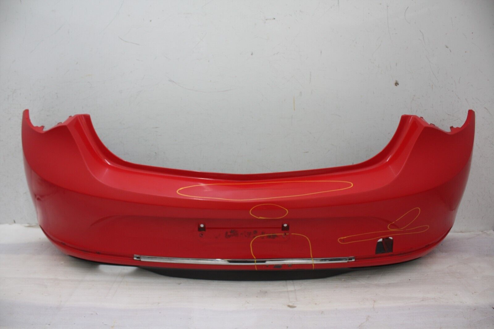 Vauxhall Astra J Rear Bumper 13368066 Genuine *DAMAGED*