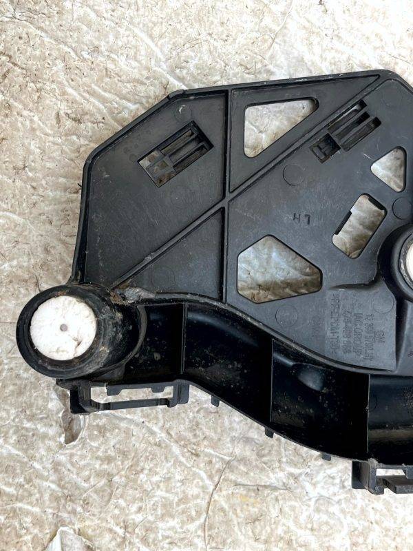 Vauxhall Corsa E Rear Bumper Left Mount Bracket 2014 TO 2019 13399579 Genuine 8 Vauxhall Corsa E Rear Bumper Left Mount Bracket 2014 TO 2019 13399579 Genuine 178560614191 9