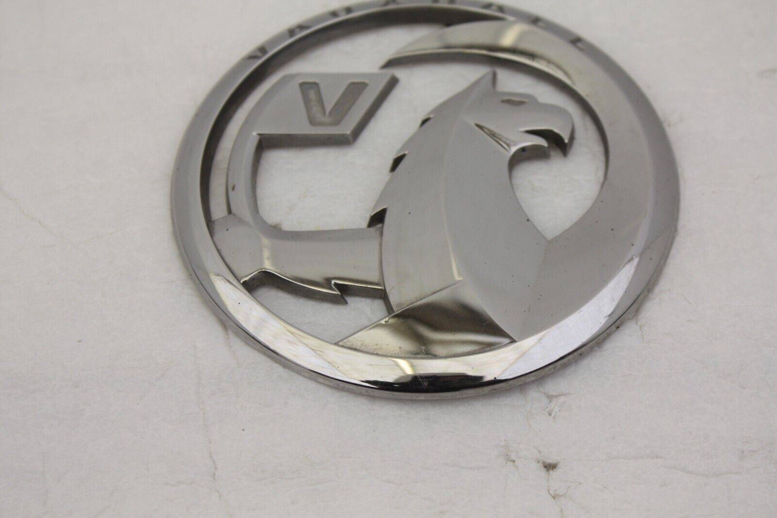 Vauxhall-Vivaro-Rear-Emblem-Badge-9827801777-Genuine-176398806811-3