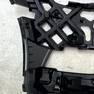 Volkswagen Golf MK7 Front Right Bumper Support Bracket 17-20 5G0807723F Genuine - Image 7