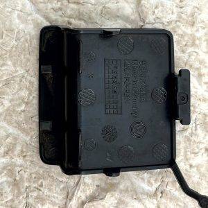 Volkswagen Golf Mk7 Rear Bumper Tow Hook Cap Cover 2017-2020 5G6807441A Genuine - Image 6