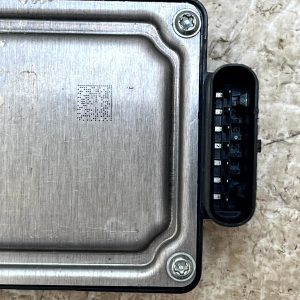 Volkswagen Polo Front Radar Distance Control Sensor 2Q0907572B Genuine - Image 9