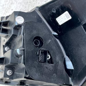 Volkswagen VW Taigo Rear Left Outer Taillight Taillamp 2022 ON 2G7945095 Genuine - Image 10