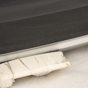 Volvo XC40 Rear Bumper 2018  TO 2023 31449333 Genuine *DAMAGED* - Image 4
