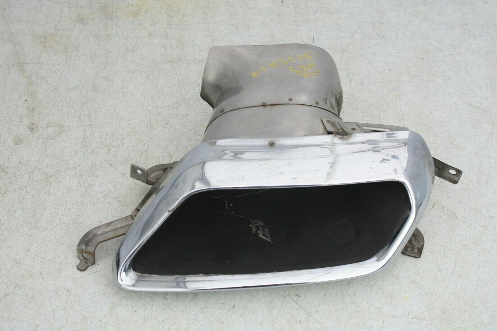 Volvo XC40 Rear Left Side Exhaust Ending Tip 31407969 Genuine