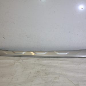 Volvo XC40 Right Side Skirt Sill 2018 ON 31330501 Genuine