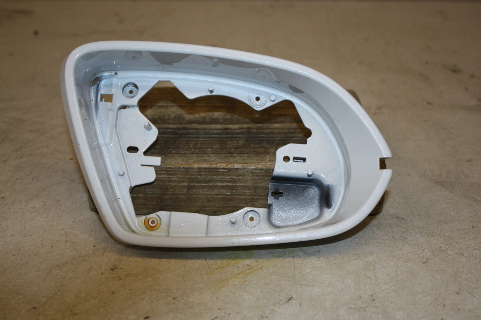 AUDI A8 WING MIRROR COVER RIGHT 2014 TO 2018 4h0857240
