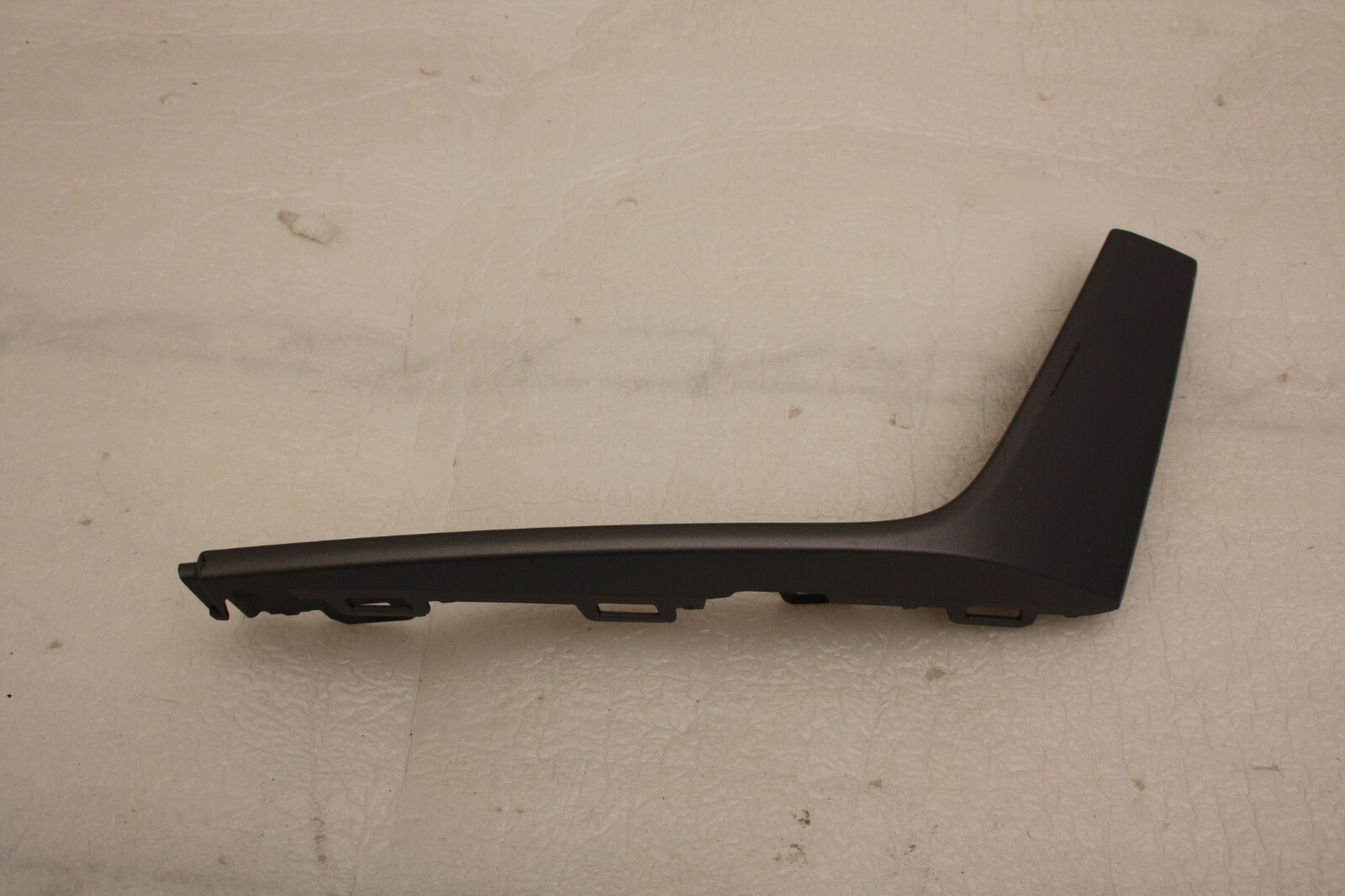 Audi A1 S Line Rear Bumper Right Grill Trim 2018 ON 82A807882M Genuine