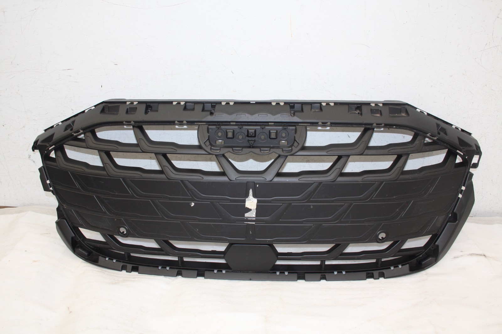 Audi A3 S Line Front Bumper Grill 8Y0853651AE Genuine *DAMAGED*
