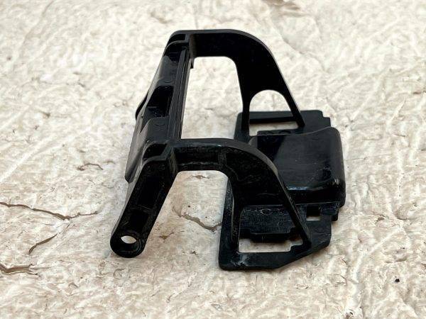 Audi A7 Front Left Headlight Washer Cover Bracket 2019 2024 4K8807787A Genuine 178426915332 12