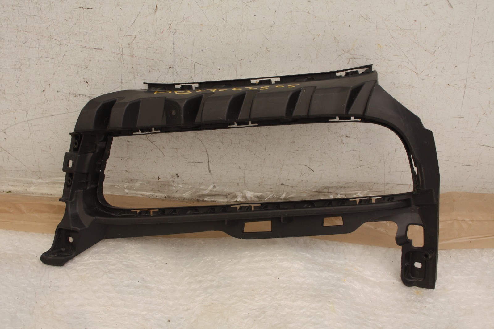 Audi E-Tron GT Front Bumper Left Bracket 2021 TO 2024 85H807095 Genuine