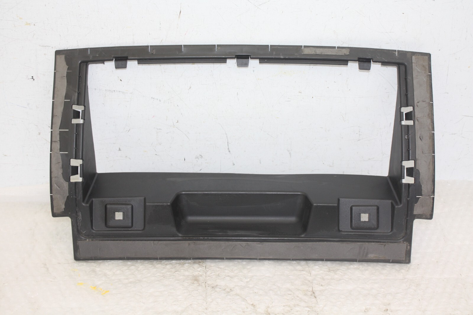 Audi Q3 Rear Bumper Lower Section Bracket 2015 TO 2018 8U0807941 Genuine