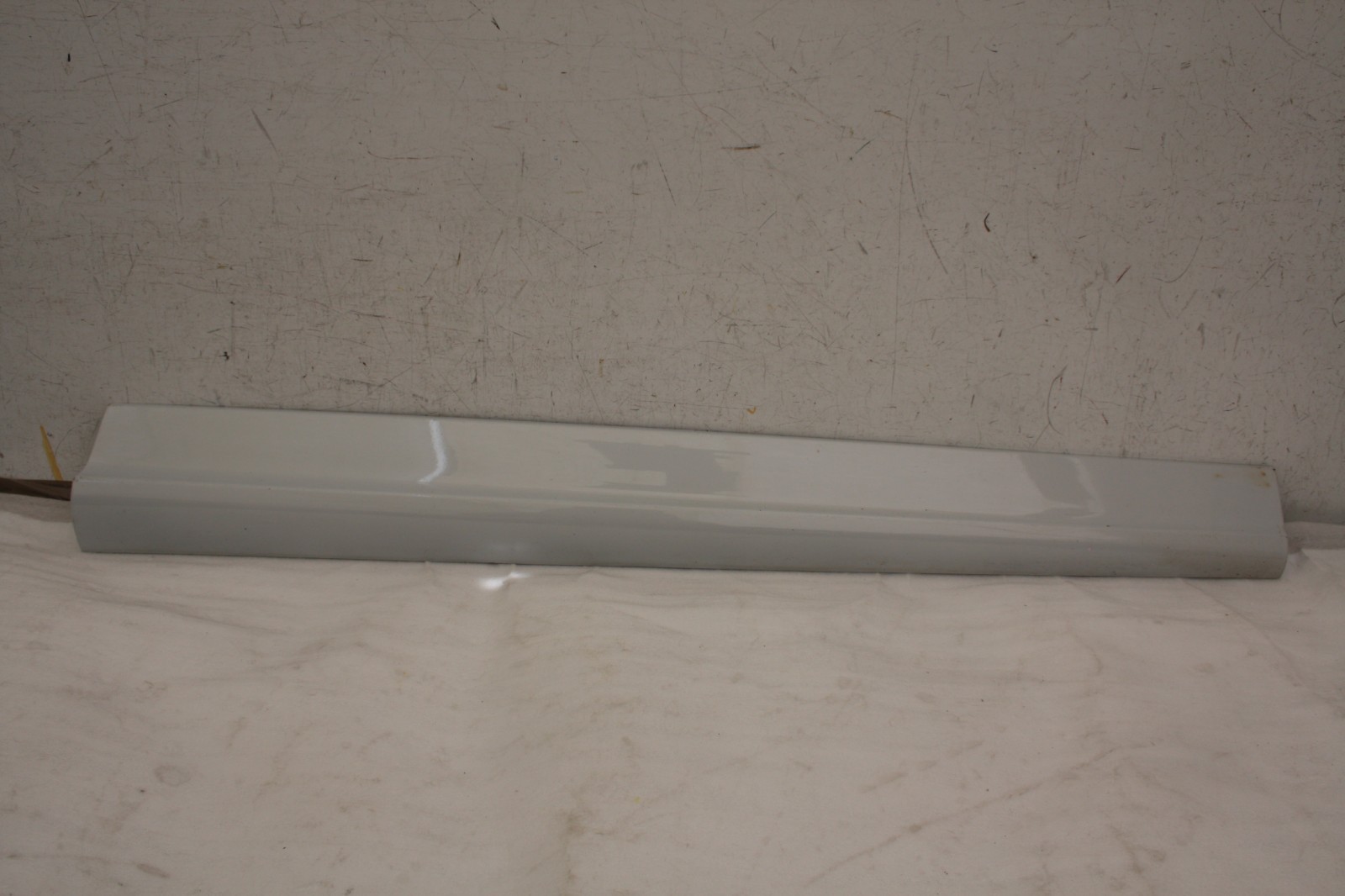 Audi Q5 Front Right Door Molding 2009 TO 2012 8R0853960B Genuine