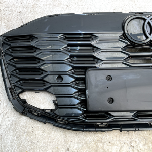 Audi Q6 E Tron S Line Front Bumper Grille 2024 ON 85H853653A Genuine - Image 3