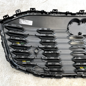 Audi Q6 E Tron S Line Front Bumper Grille 2024 ON 85H853653A Genuine - Image 7