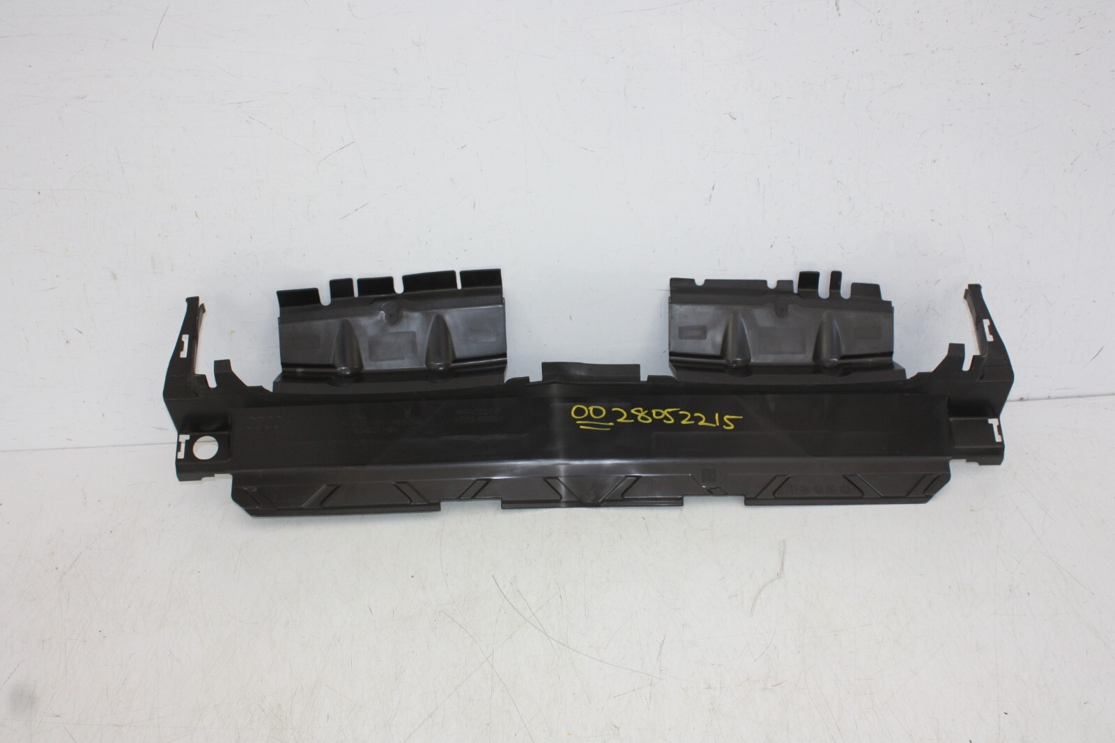 Audi Q7 Radiator Upper Air Duct Guide 4M0121285BM 2016-2024